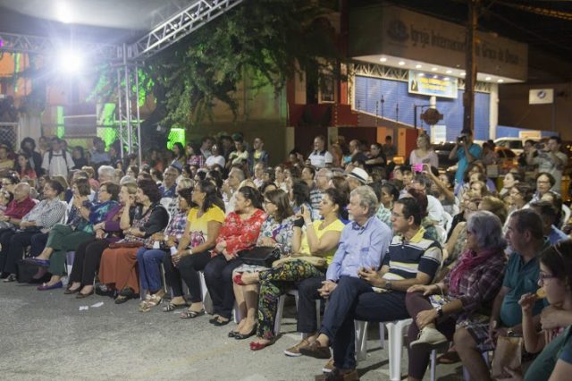 Público presente na terceira edição do São João do Carneirinho