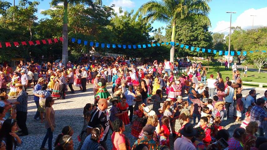 "Quadrilhão" montado no Parque da Criança, quebra o recorde de Maior Quadrilha Junina do Mundo