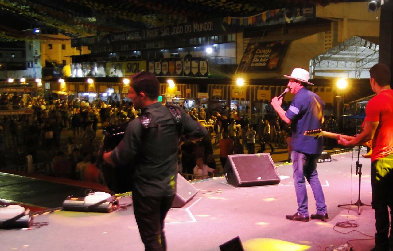 Show do Poeta Francinaldo no Parque do Povo