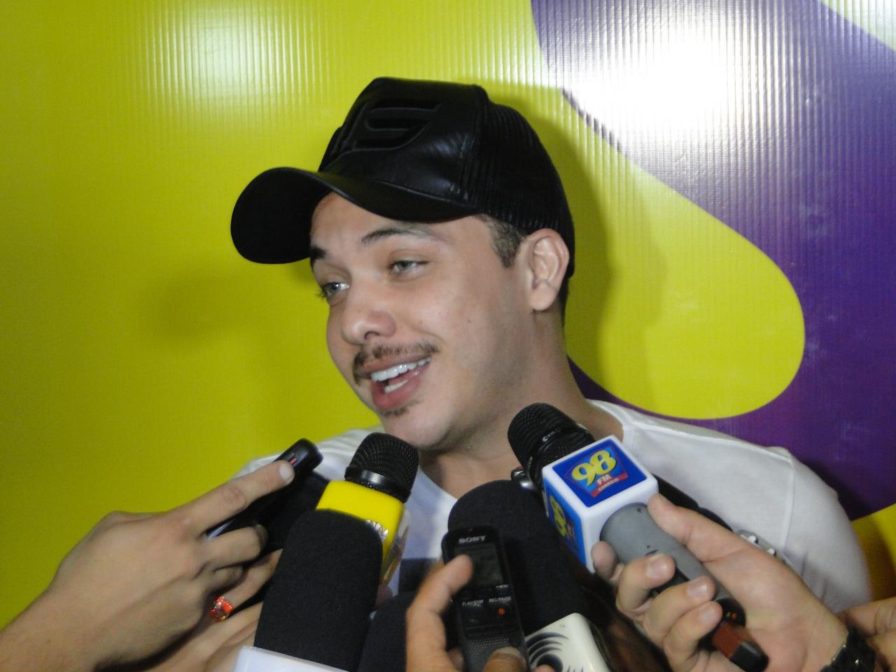 Wesley Safadão antes do show nessa noite de sexta-feira (01)